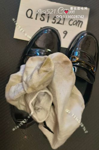白色耐克厚棉袜跑步，夏天锻炼必穿，新鲜出炉热乎乎的汗味重带着臭味原味丝袜|袜类臭棉袜